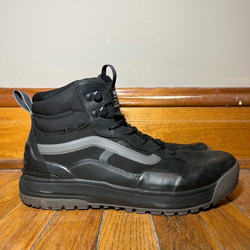 Vans UltraRange Exo MTE Bryan Iguchi boots